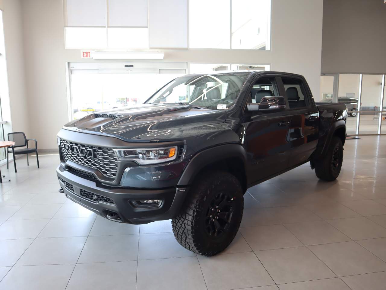 2025 Ram 1500 Crew Cab RHO