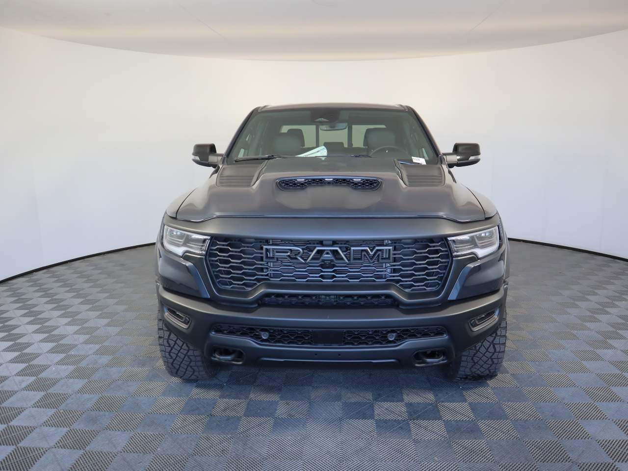 2025 Ram 1500 Crew Cab RHO