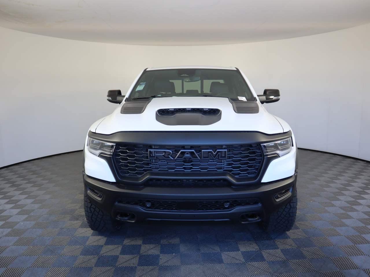 2026 Ram 1500 Crew Cab RHO