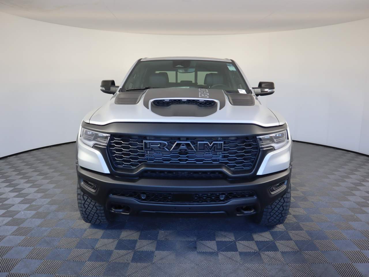 2026 Ram 1500 Crew Cab RHO