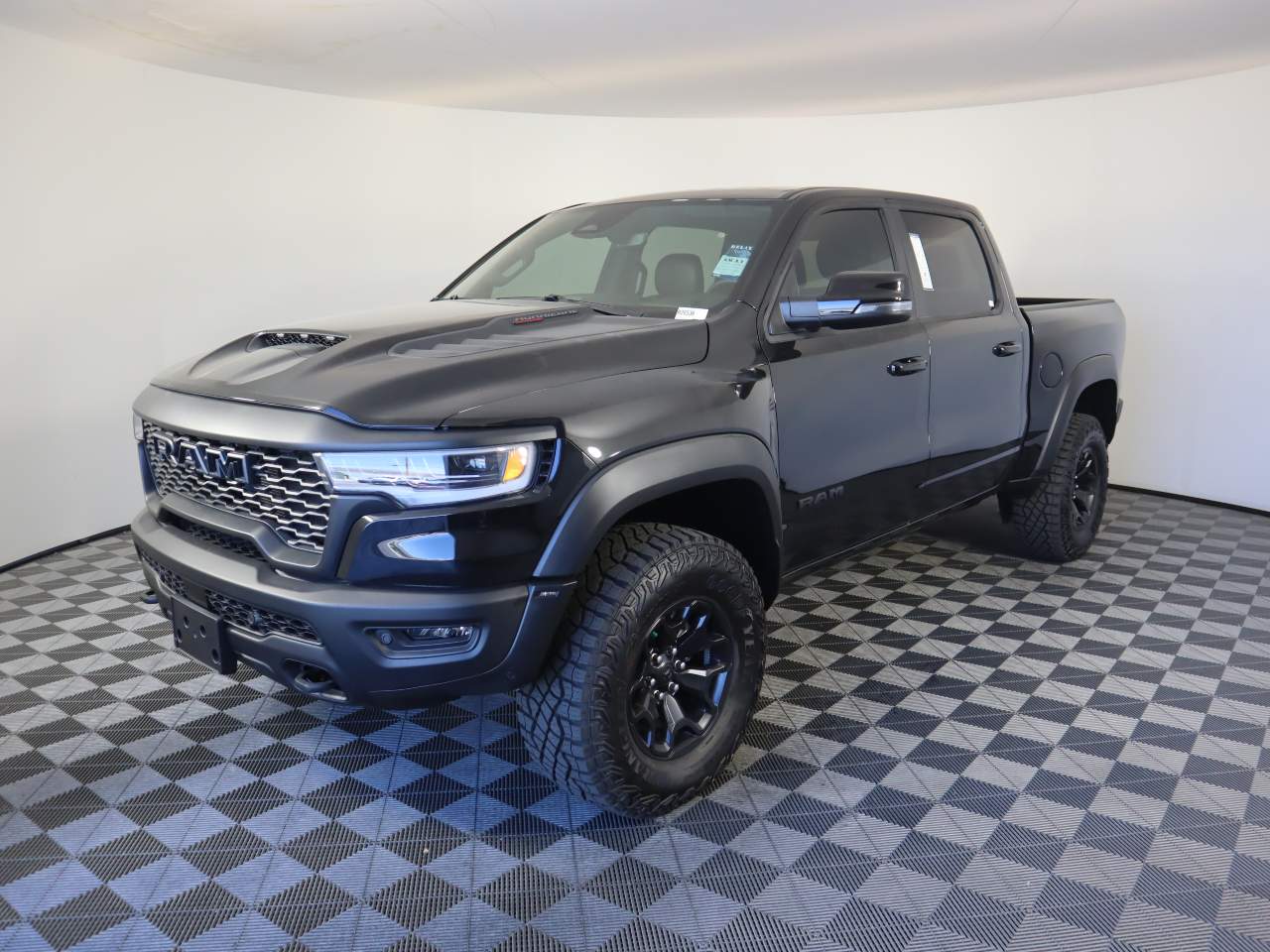 2026 Ram 1500 Crew Cab RHO