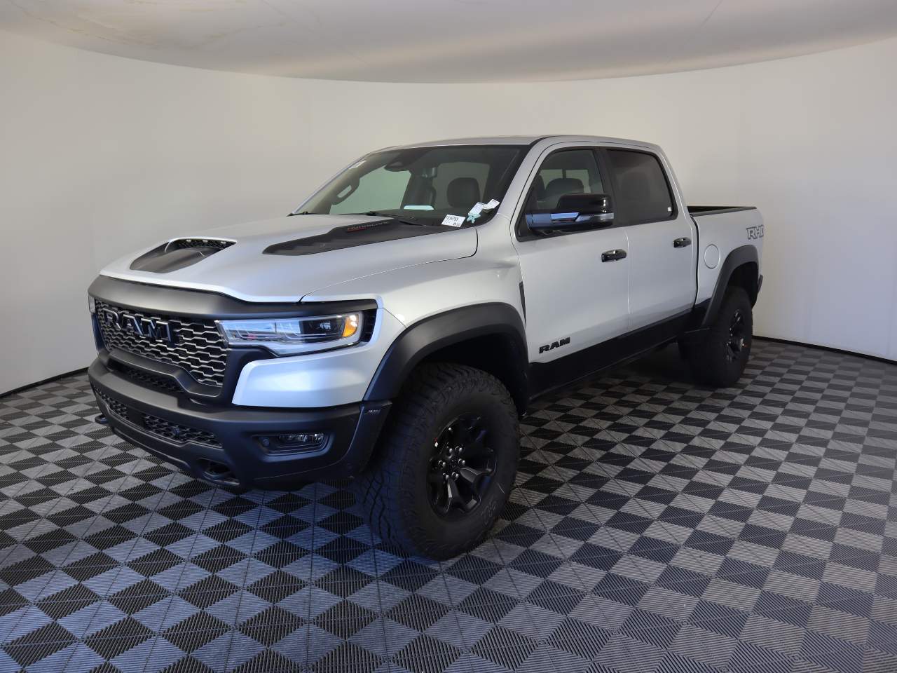 2026 Ram 1500 Crew Cab RHO