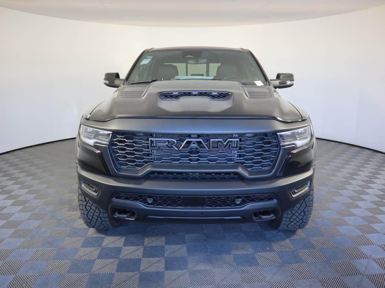 2026 Ram 1500 Crew Cab RHO