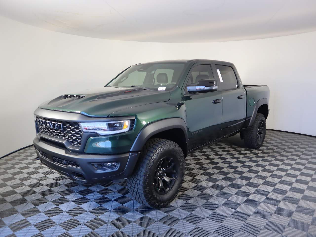 2026 Ram 1500 Crew Cab RHO