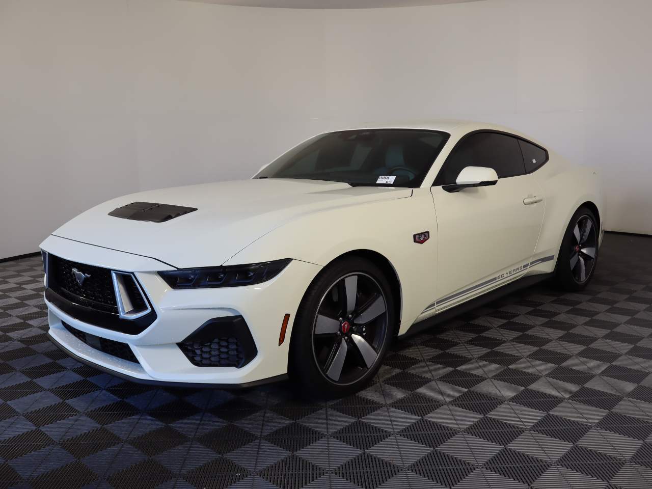 2025 Ford Mustang 2dr Coupe RWD