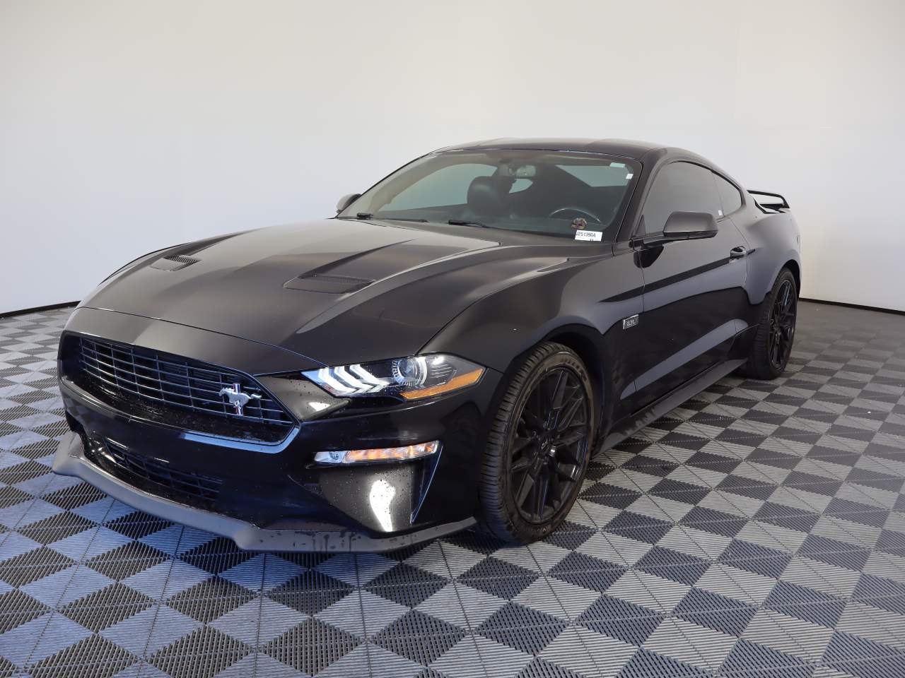 2020 Ford Mustang EcoBoost Premium