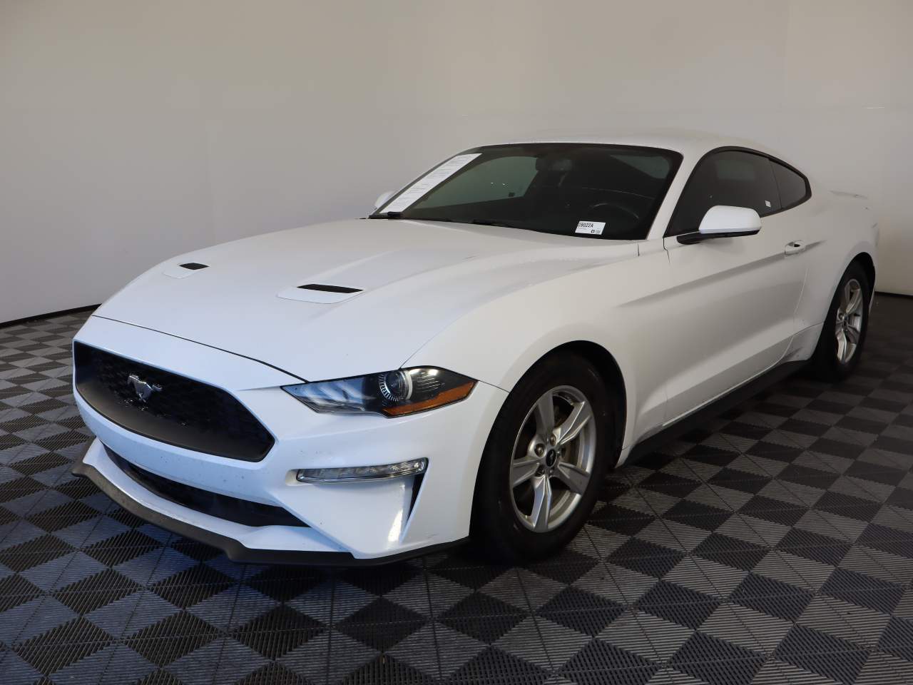 2020 Ford Mustang EcoBoost