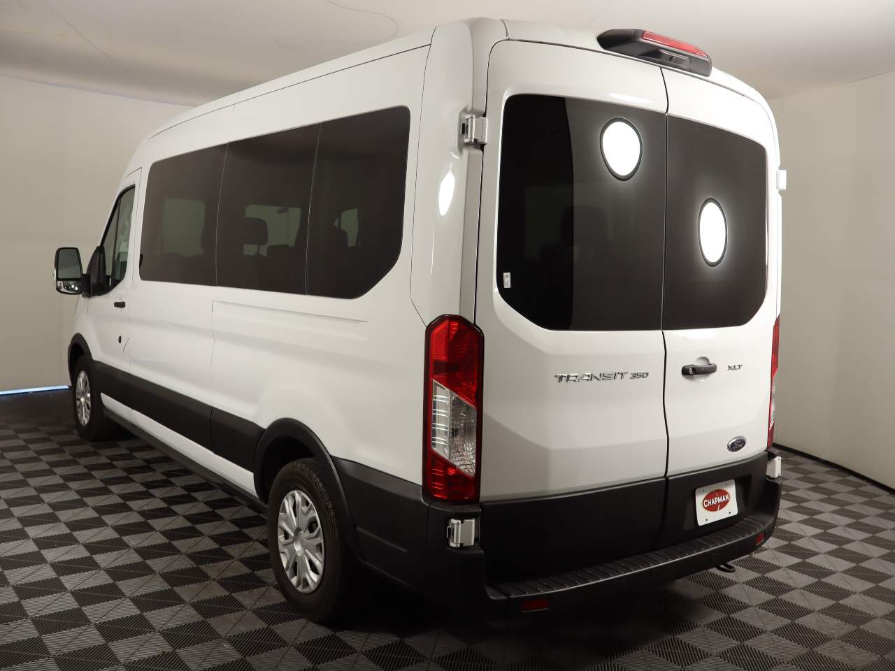2025 Ford Transit 350 XLT 15 Passenger