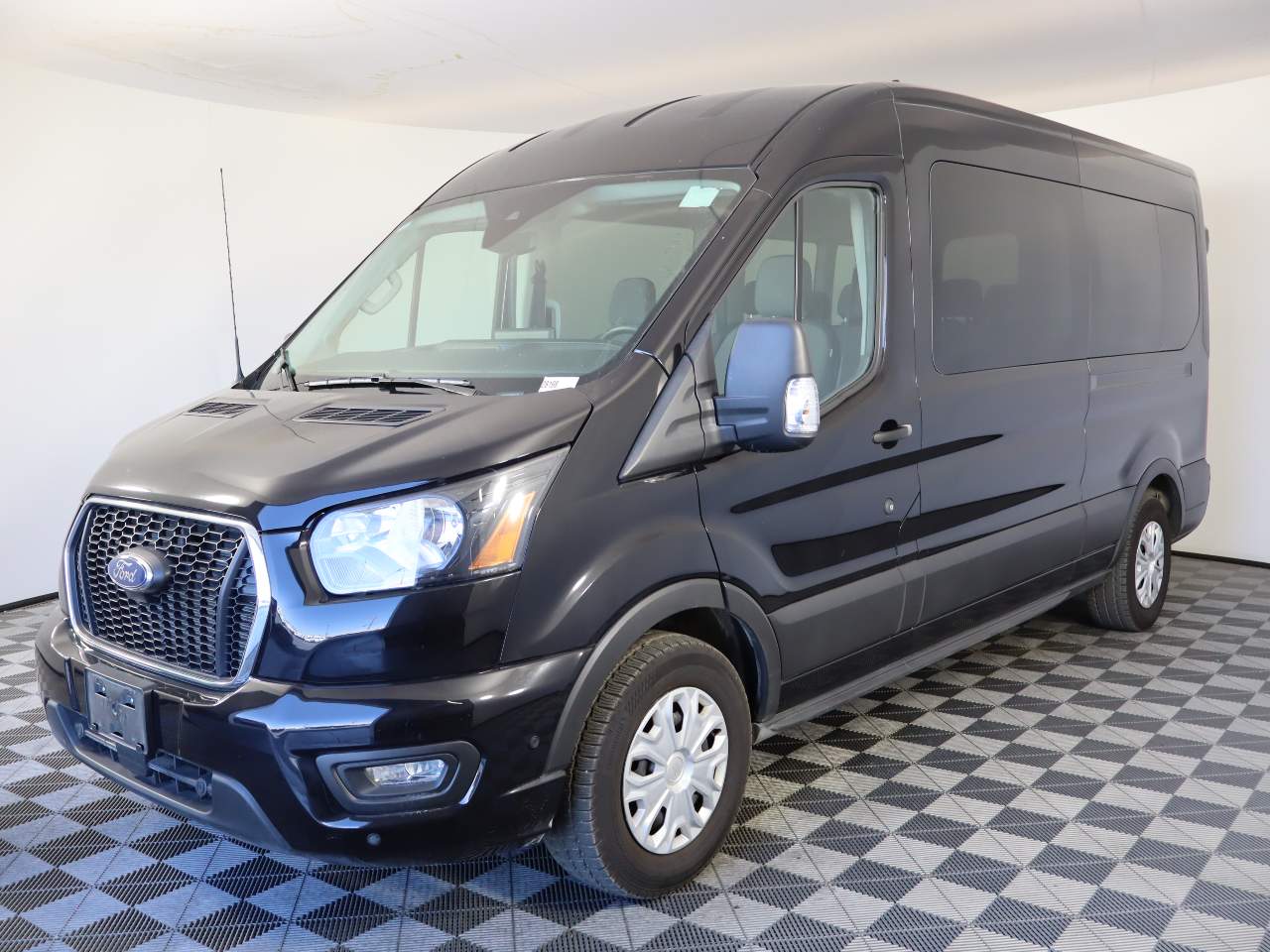 2025 Ford Transit Passenger Wagon