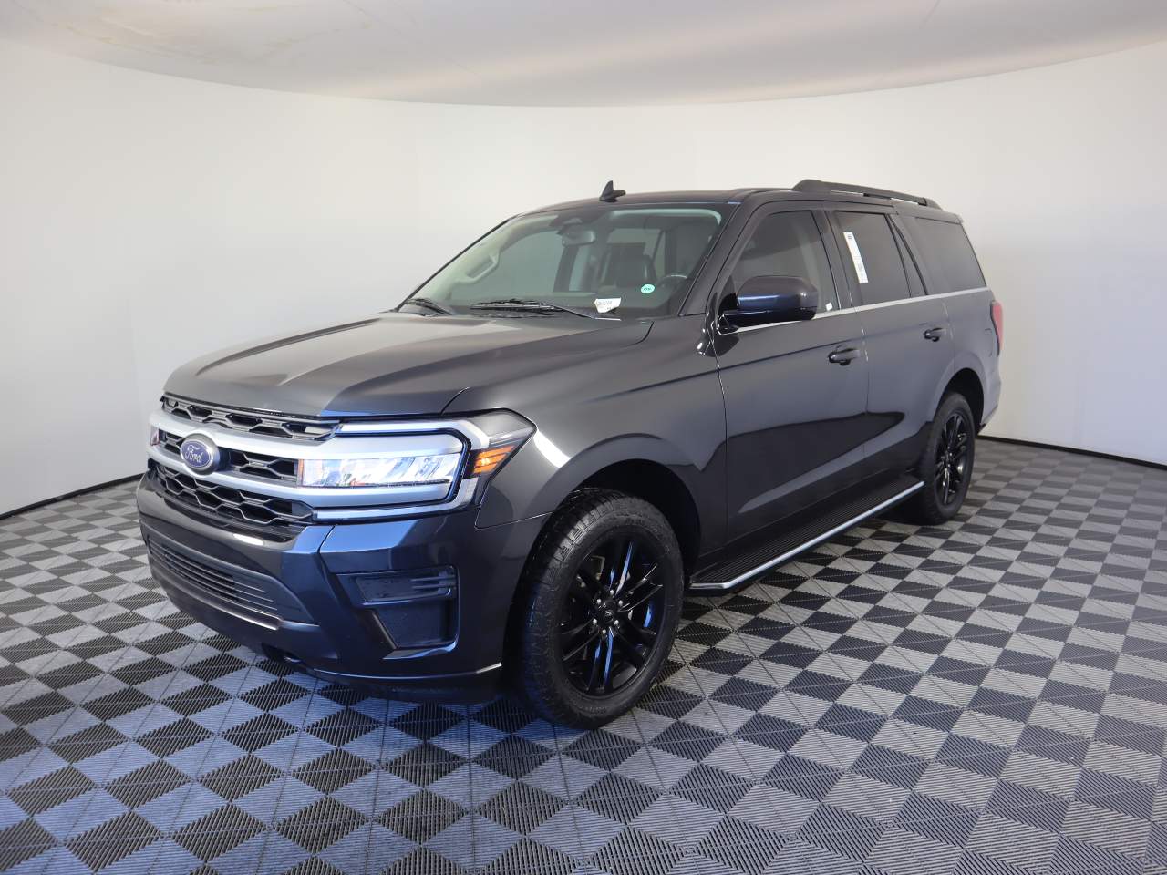 2022 Ford Expedition XLT 4x4's photo