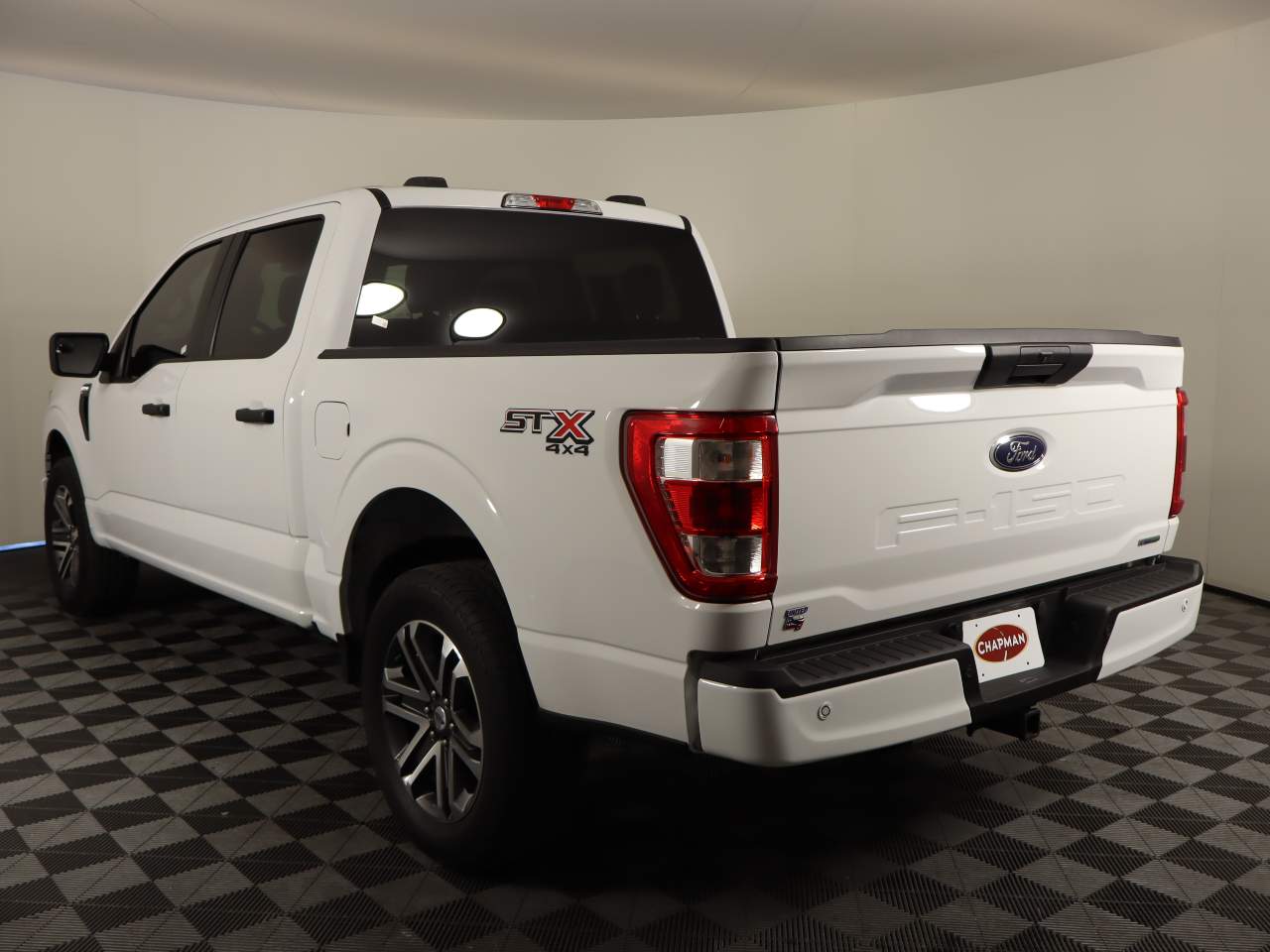 2022 Ford F-150 XL Crew Cab
