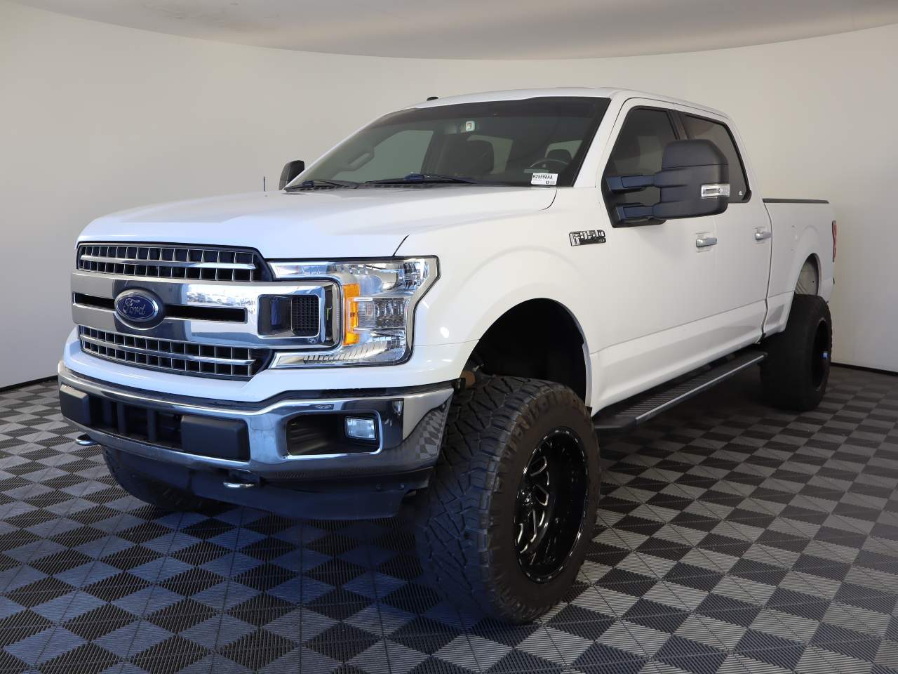 2018 Ford F-150 XLT Crew Cab