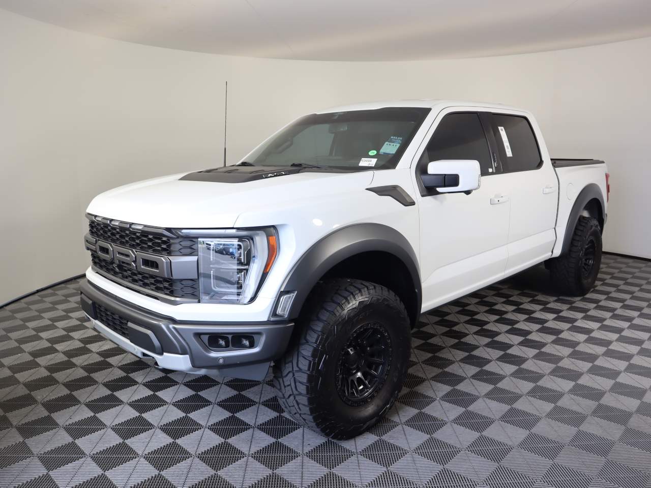 2021 Ford F-150 Raptor Crew Cab