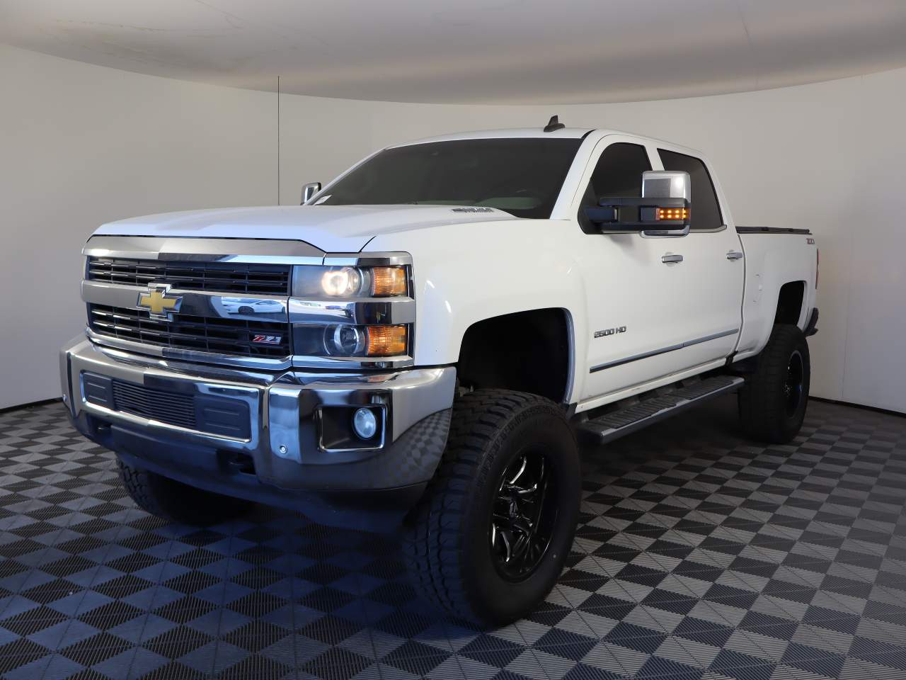 2016 Chevrolet Silverado 2500HD LTZ Crew Cab