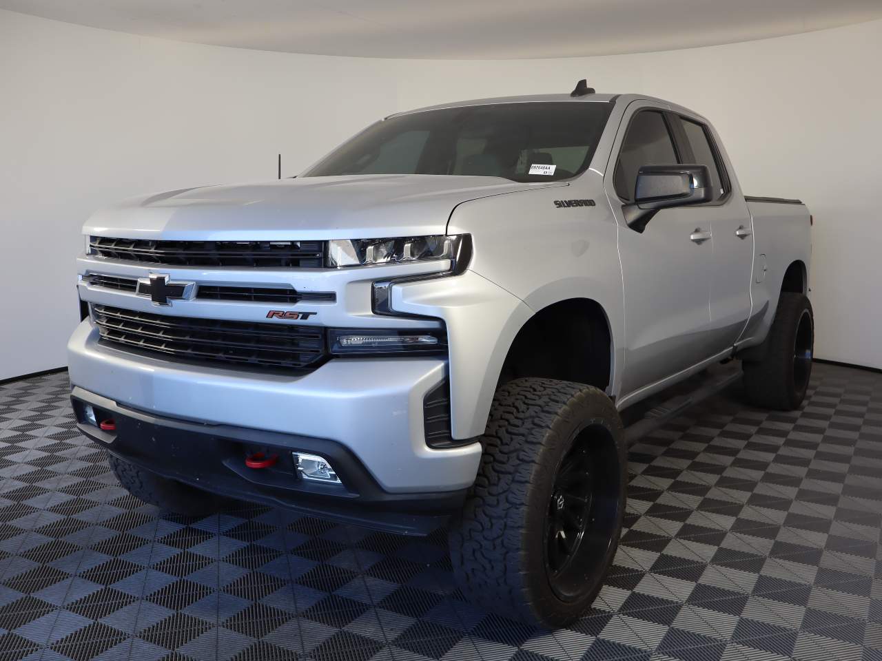 2020 Chevrolet Silverado 1500 RST Extended Cab