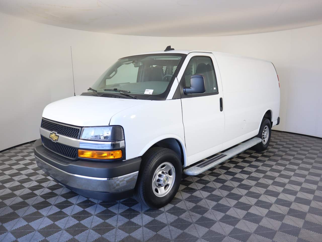 2024 Chevrolet Express 2500