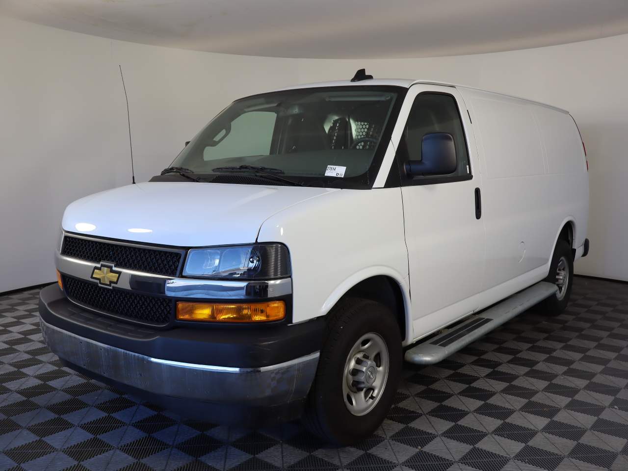 2024 Chevrolet Express 2500