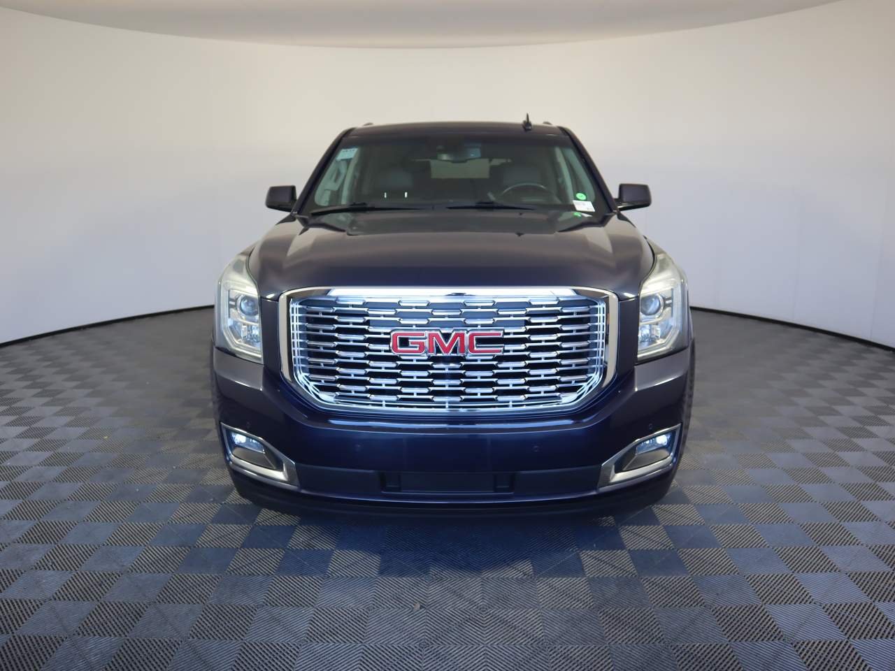 2018 Gmc Yukon Denali photo 3