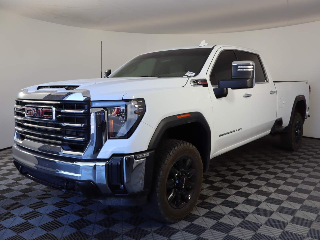 2024 GMC Sierra 3500HD SLT Crew Cab