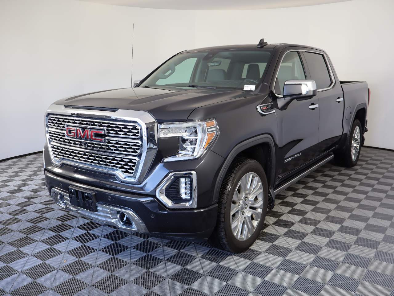 2020 GMC Sierra 1500 Denali Crew Cab