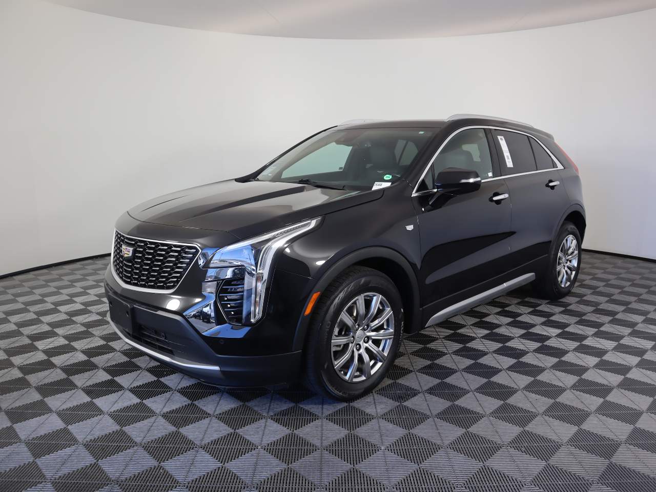 2021 Cadillac XT4 Premium Luxury