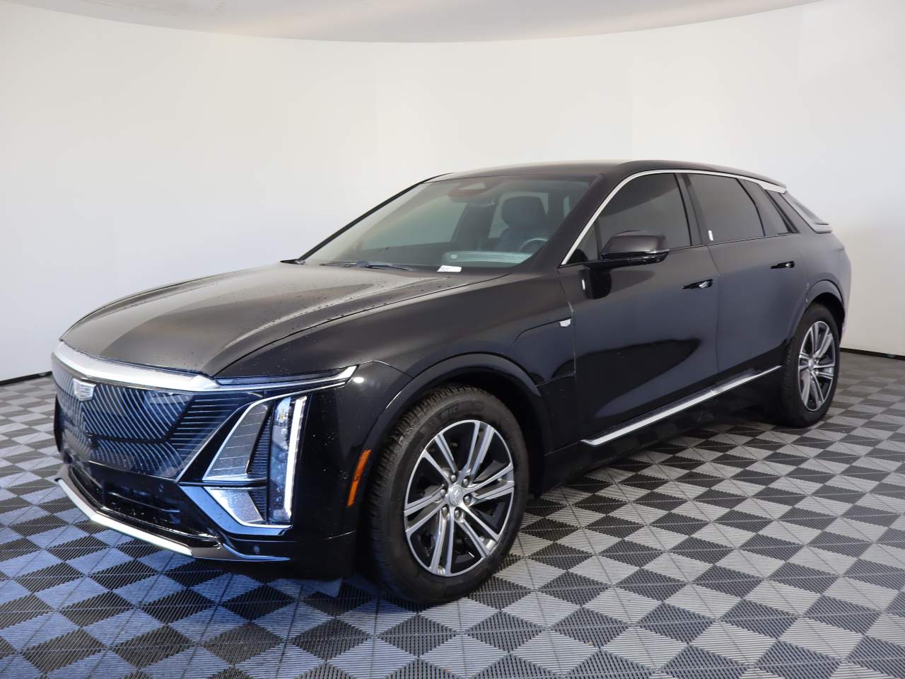 2024 Cadillac Lyriq
