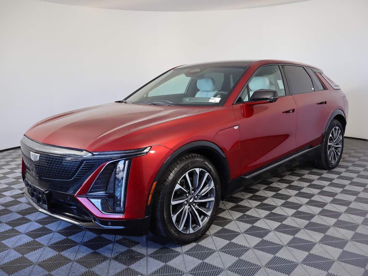 2024 Cadillac LYRIQ Sport 1