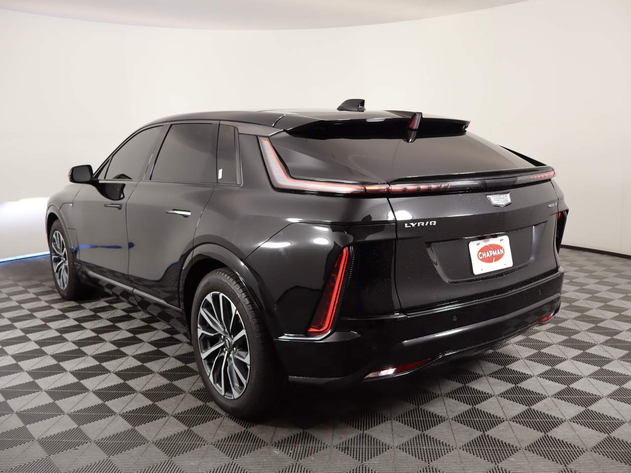 2024 Cadillac LYRIQ Sport 2