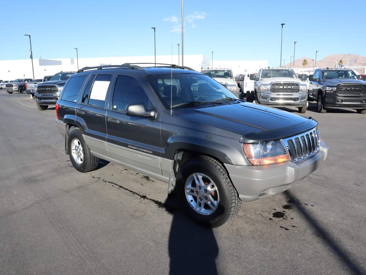 2002 Jeep Grand Cherokee Laredo