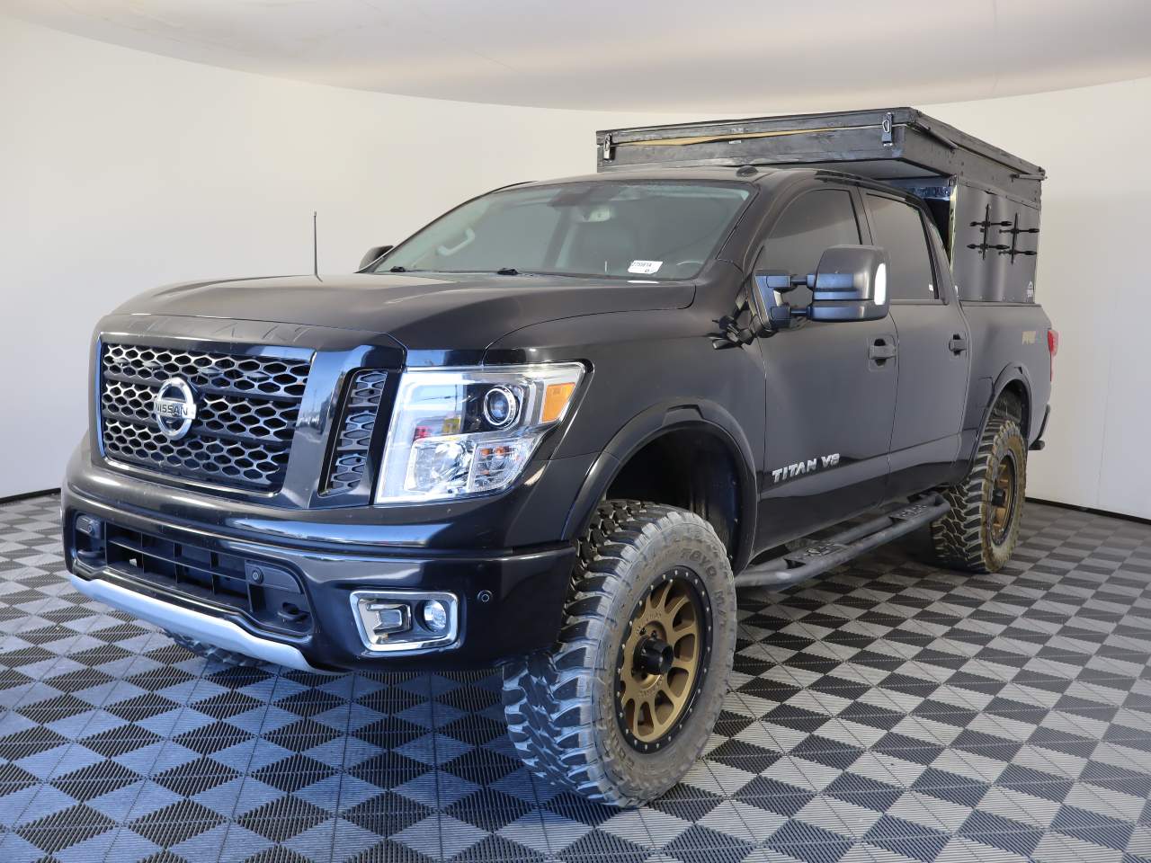 2018 Nissan Titan PRO-4X Crew Cab