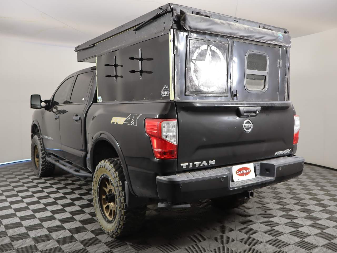 2018 Nissan Titan PRO-4X Crew Cab