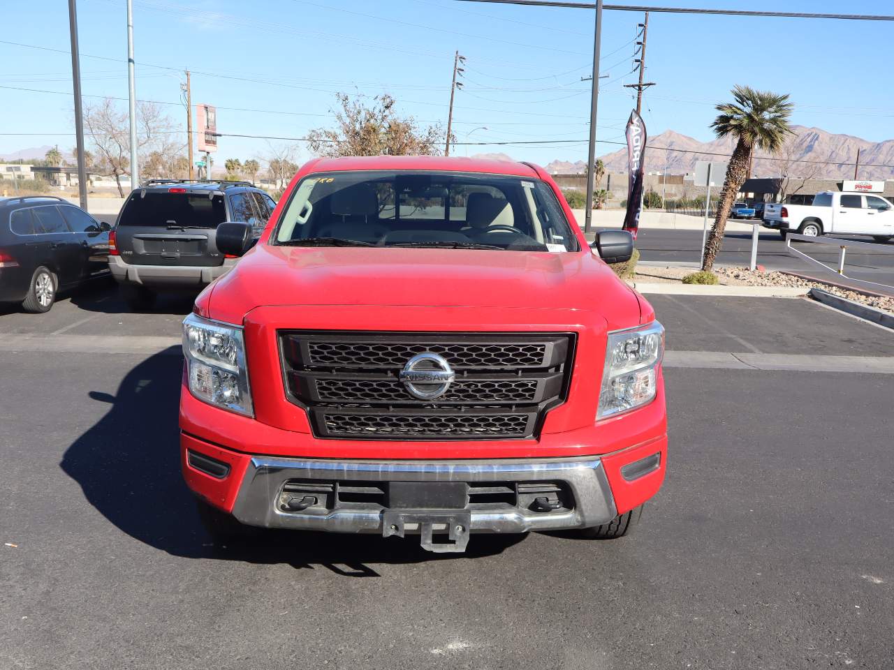 2022 Nissan Titan SV Crew Cab