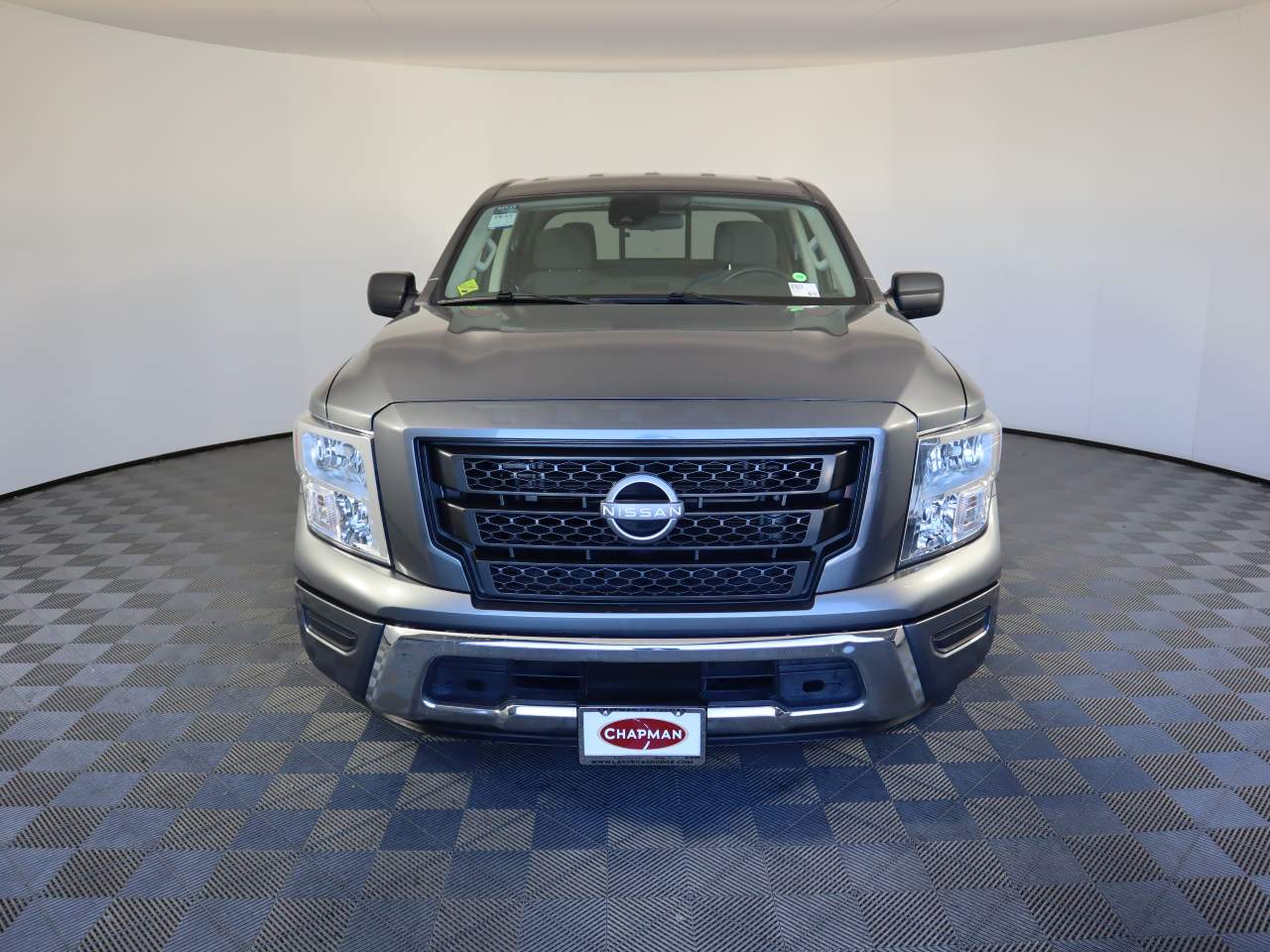 2023 Nissan Titan SV Crew Cab