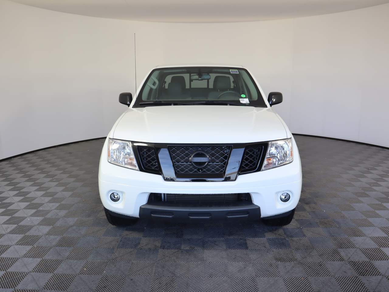 2021 Nissan Frontier SV Crew Cab