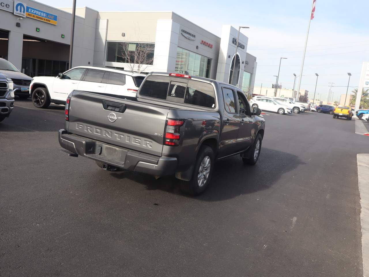 2022 Nissan Frontier SV Crew Cab