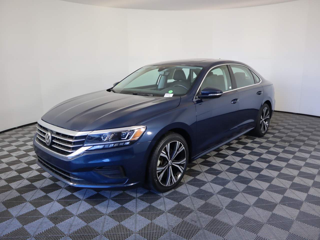 2022 Volkswagen Passat SE