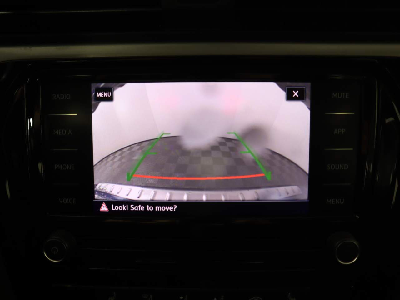 2022 Volkswagen Passat SE