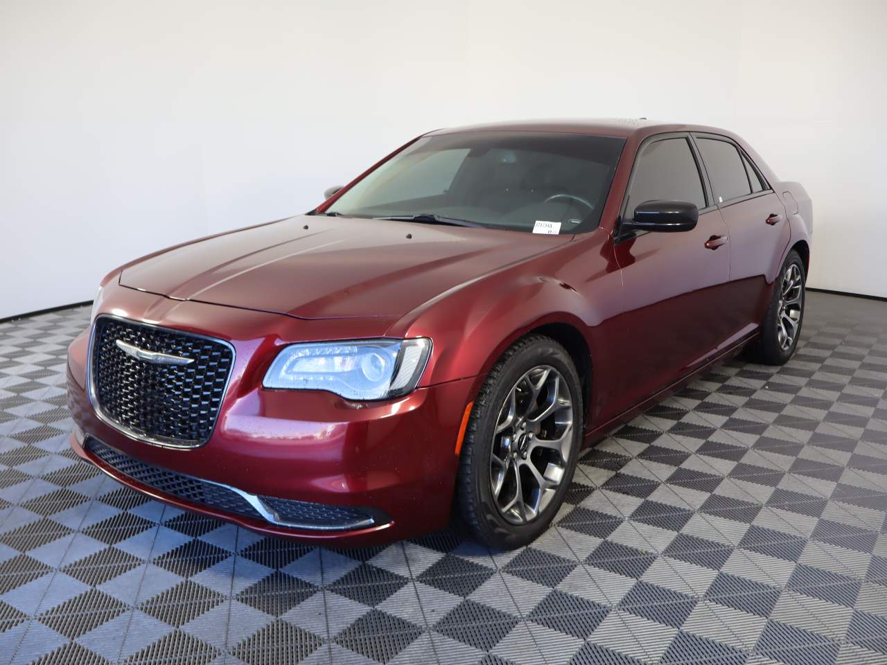 2018 Chrysler 300 Touring