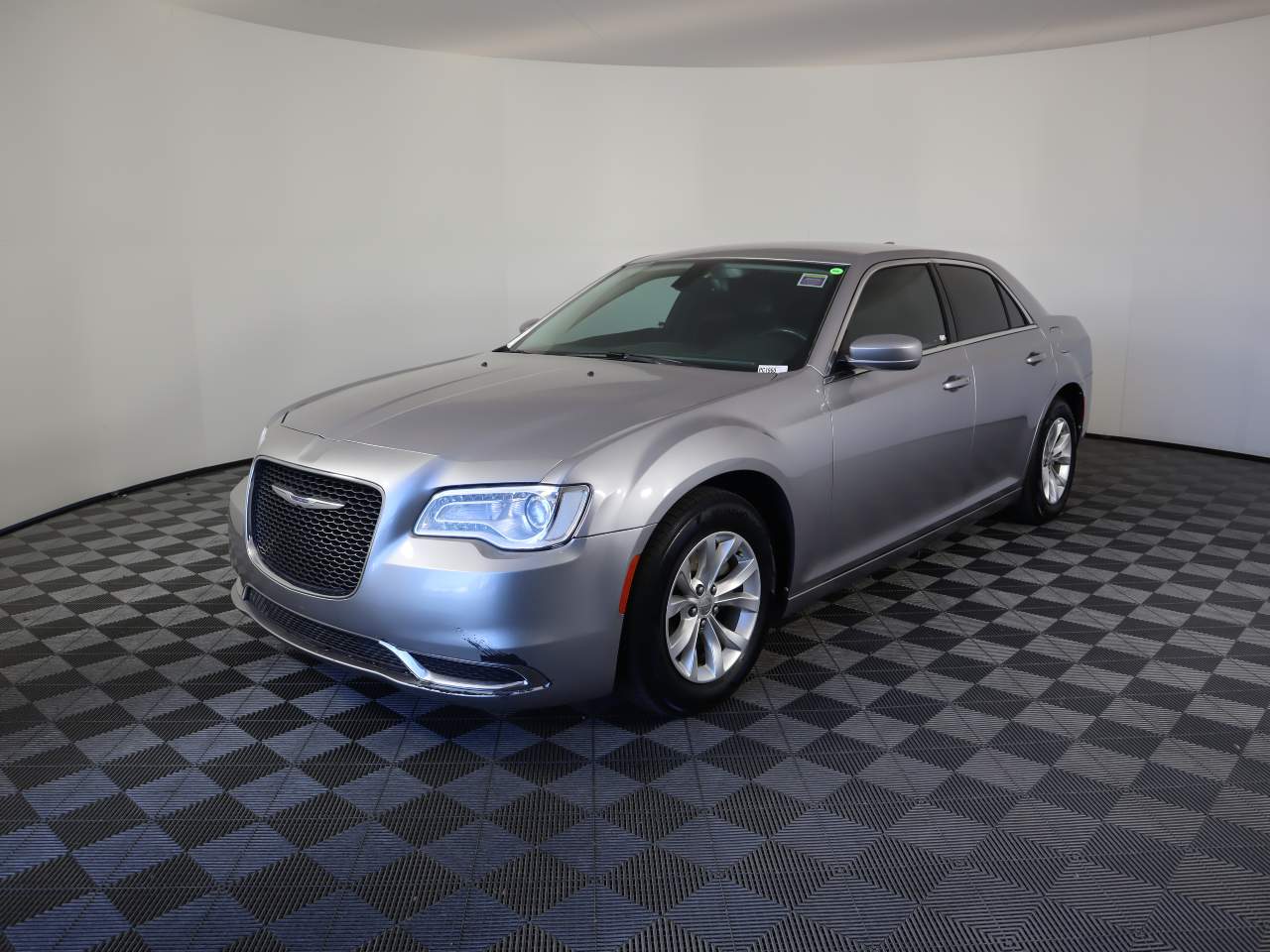 2016 Chrysler 300 Limited