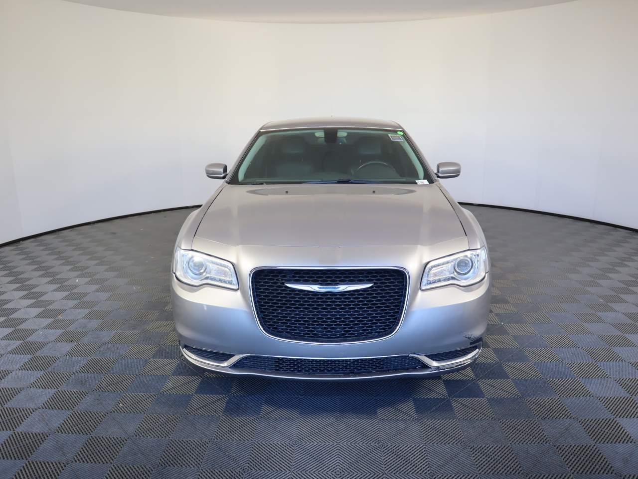 2016 Chrysler 300 Limited