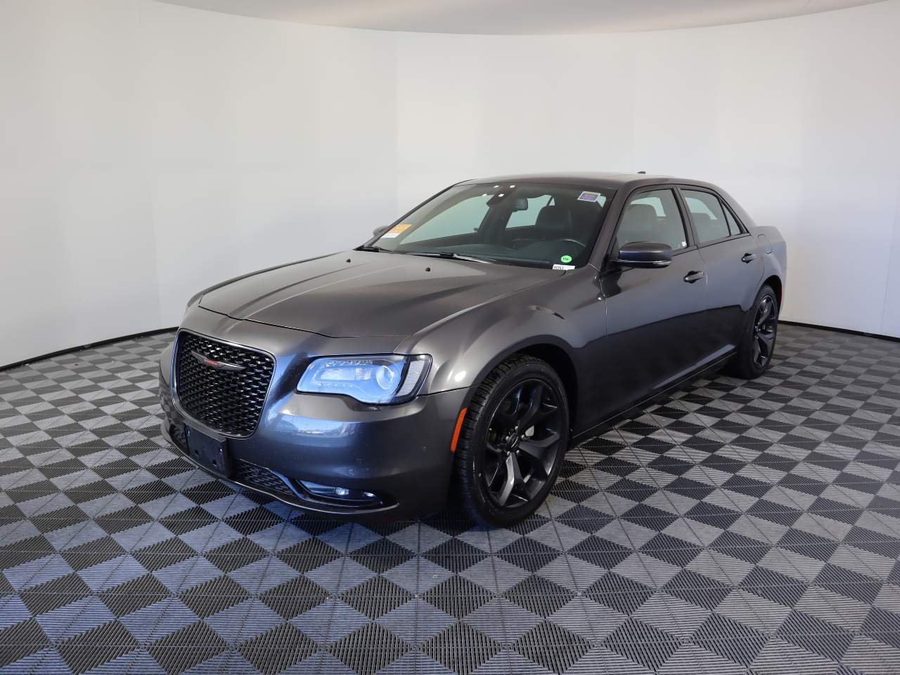 2022 Chrysler 300 S V6