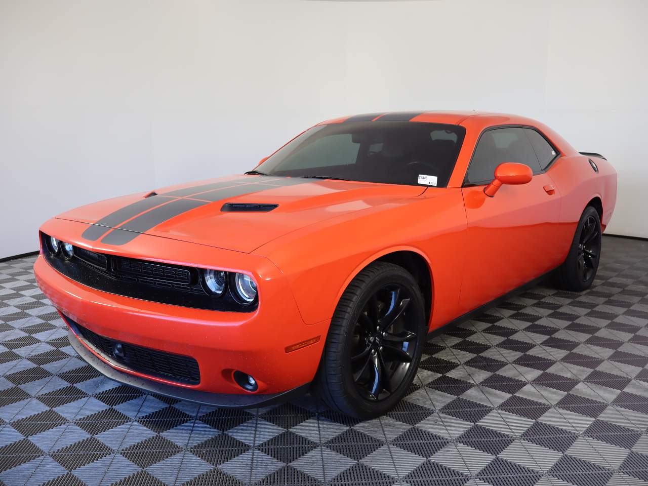 2018 Dodge Challenger SXT Plus