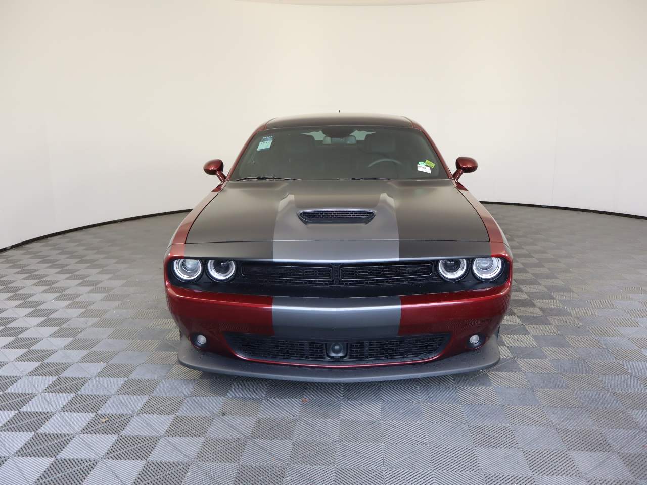 2023 Dodge Challenger GT photo 2