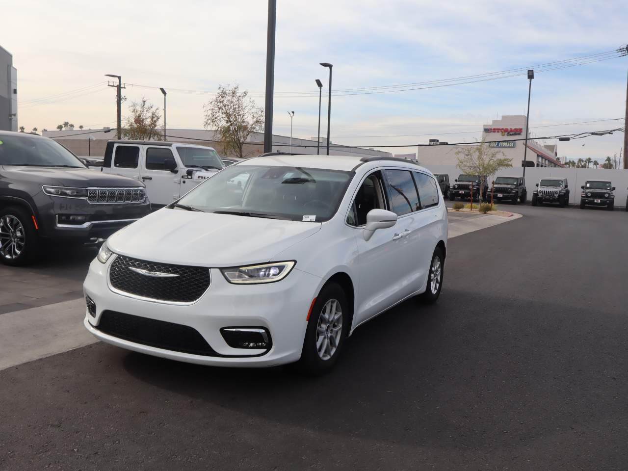 2022 Chrysler Pacifica Touring L