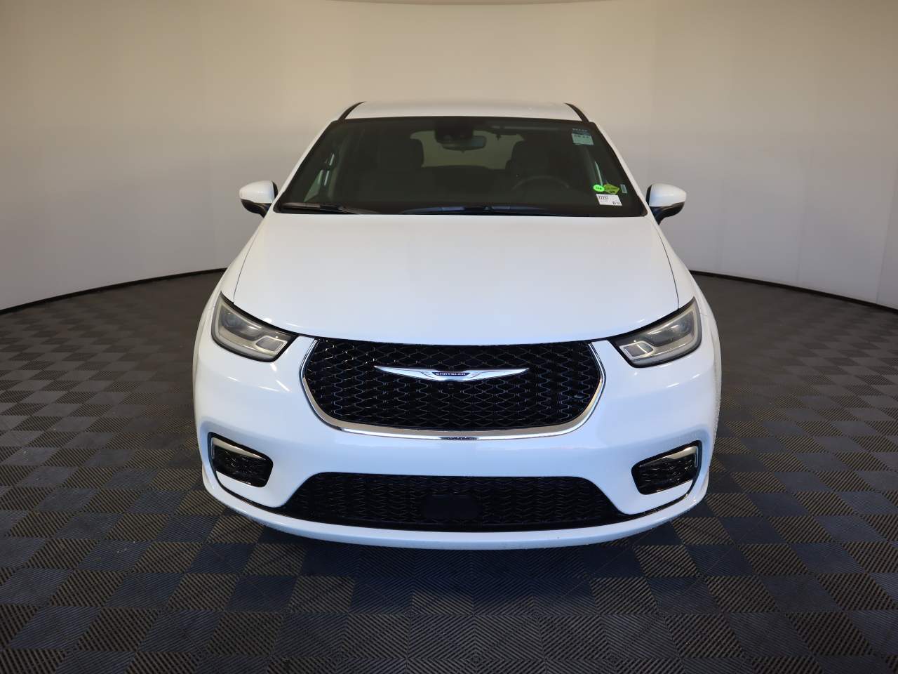 2023 Chrysler Pacifica Touring