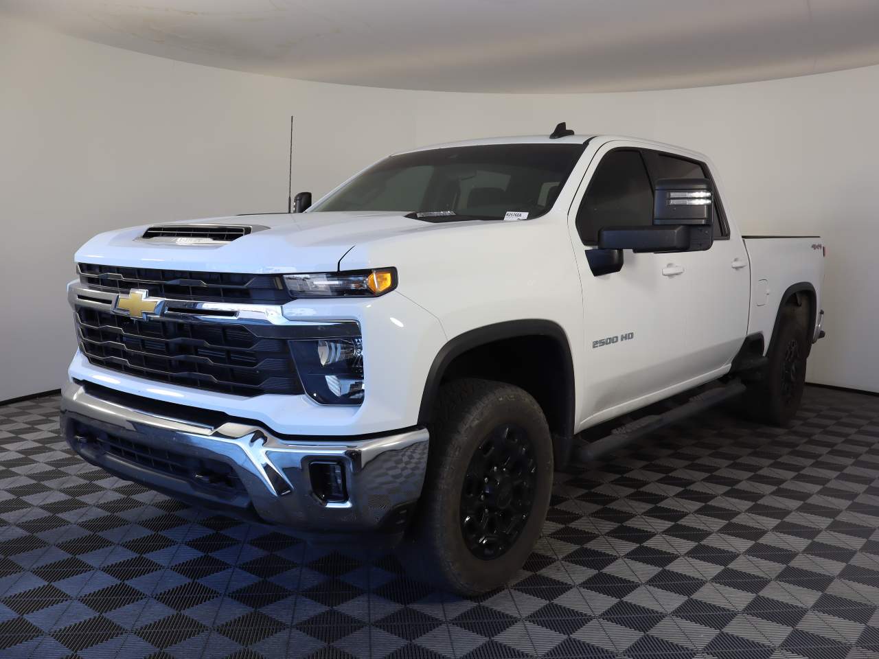 2024 Chevrolet Silverado 2500HD LT Crew Cab