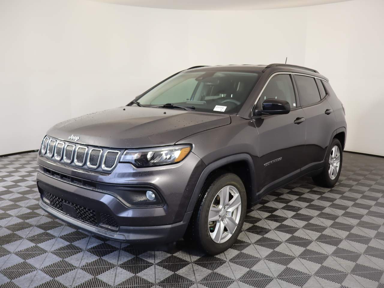 2022 Jeep Compass Latitude's photo