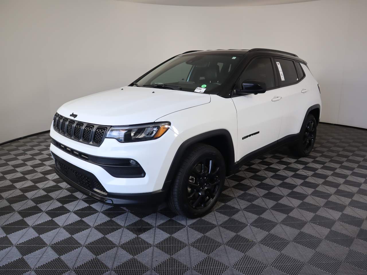 2023 Jeep Compass Altitude