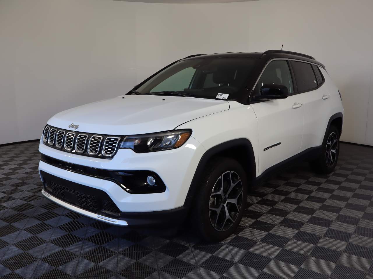 2025 Jeep Compass Limited 4X4's photo