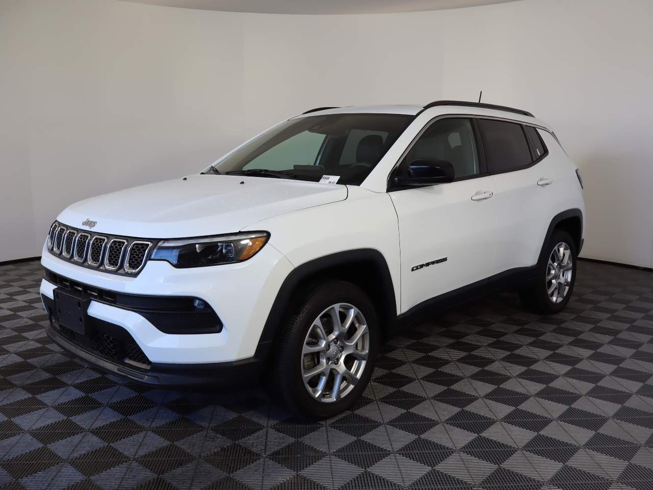 2023 Jeep Compass 4dr SUV 4X4